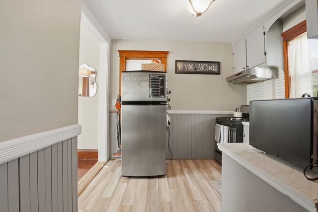 146 Sycamore St, New Bedford, MA 02740