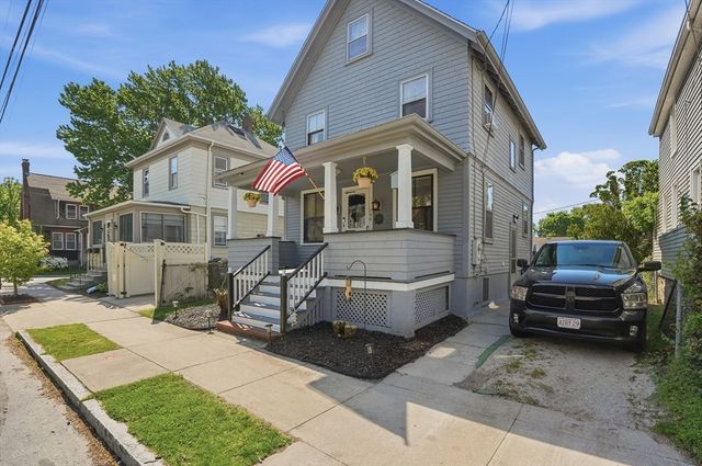 146 Sycamore St, New Bedford, MA 02740