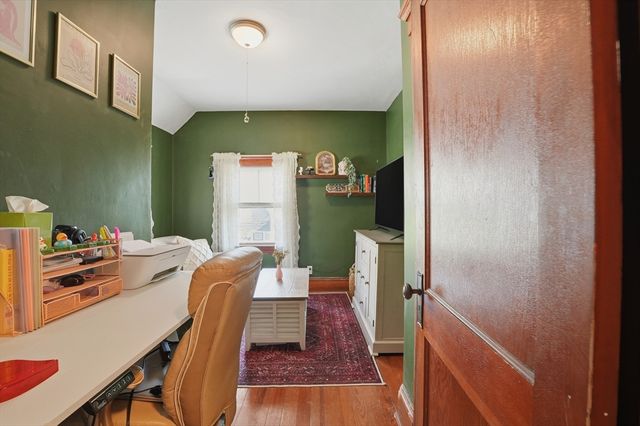 146 Sycamore St, New Bedford, MA 02740
