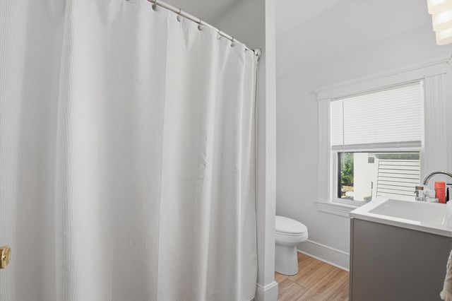 146 Sycamore St, New Bedford, MA 02740