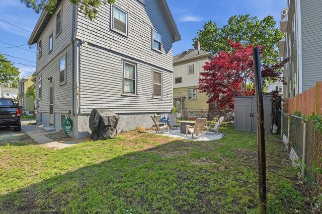 146 Sycamore St, New Bedford, MA 02740