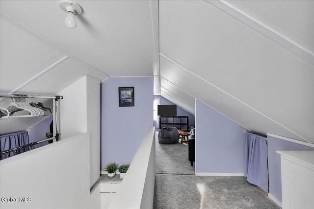 2025 Greenpoint Avenue, Rotterdam, NY 12303