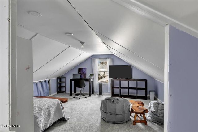 2025 Greenpoint Avenue, Rotterdam, NY 12303