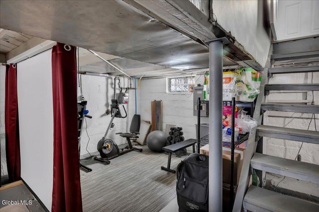 2025 Greenpoint Avenue, Rotterdam, NY 12303