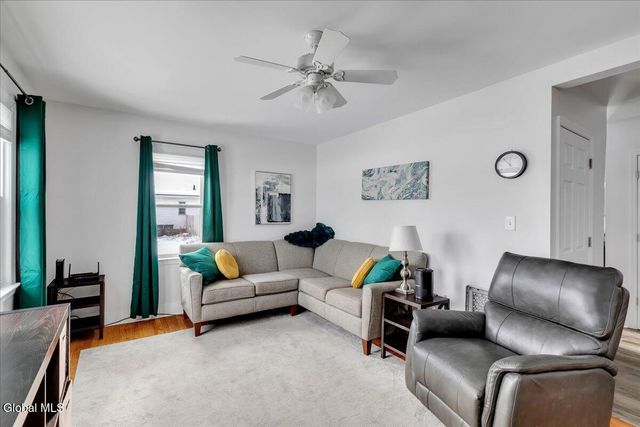 2025 Greenpoint Avenue, Rotterdam, NY 12303