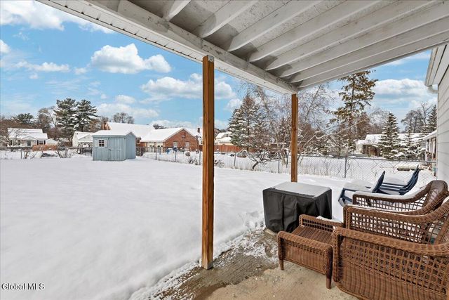 2025 Greenpoint Avenue, Rotterdam, NY 12303