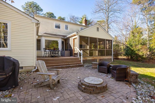 5 FRIAR TUCK DR, Medford, NJ 08055