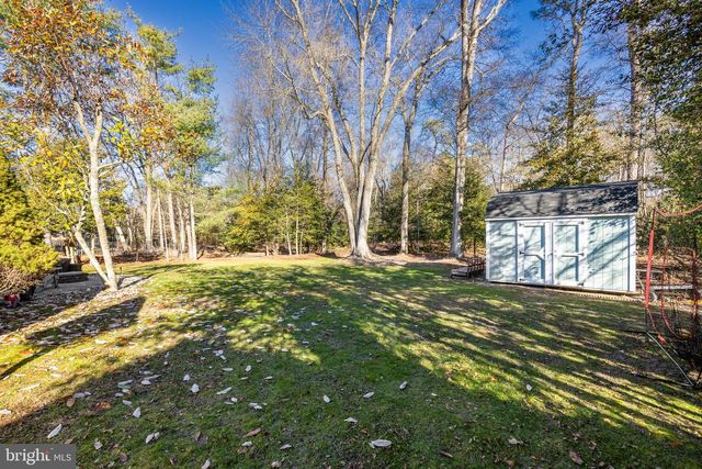 5 FRIAR TUCK DR, Medford, NJ 08055