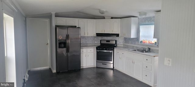 200 BEECHWOOD AVE #2, Dover, DE 19901