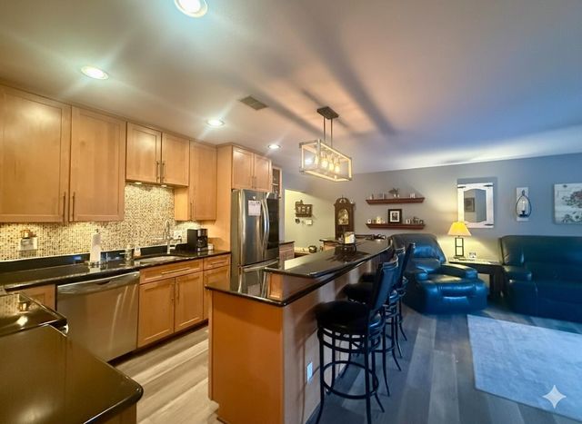 45717 Prairiegrass Court, Van Buren Twp, MI 48111