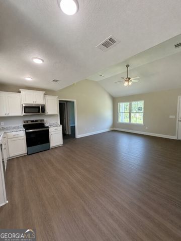 4486 Deloach Church Road, Claxton, GA 30417