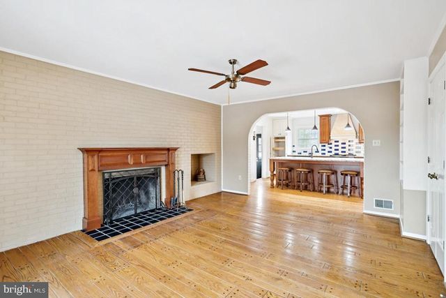 9033 OLD WATERLOO RD, Warrenton, VA 20186