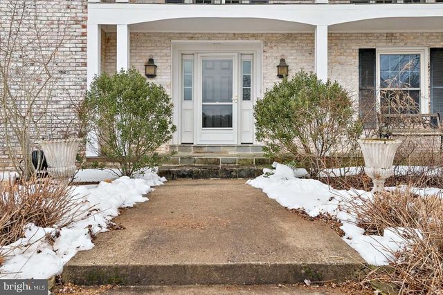 9033 OLD WATERLOO RD, Warrenton, VA 20186