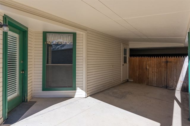 243 Teakwood Lane, Lewisville, TX 75067