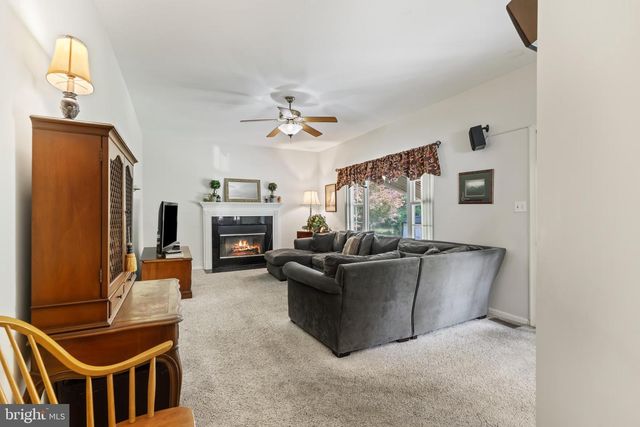 17 MARJORIE WAY, Hamilton, NJ 08690