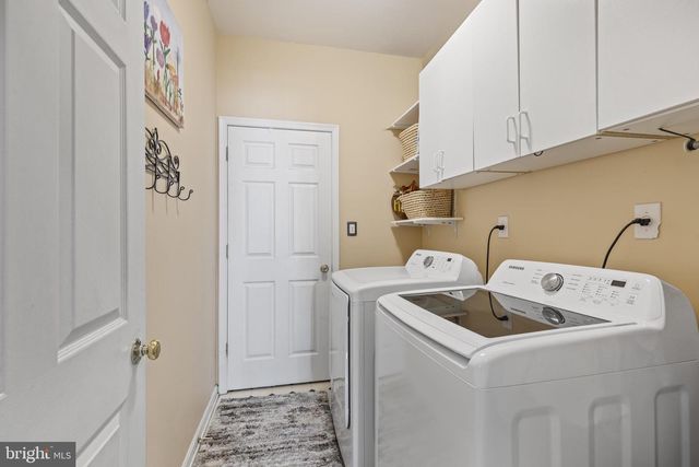 17 MARJORIE WAY, Hamilton, NJ 08690