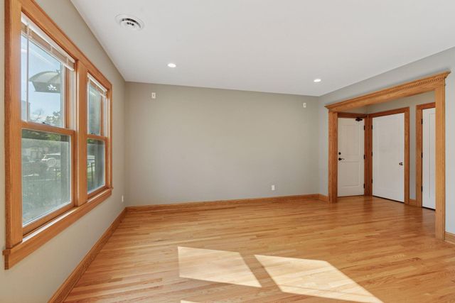 3810 W 31st Street 102, Minneapolis, MN 55416