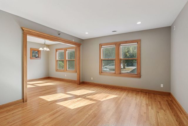 3810 W 31st Street 102, Minneapolis, MN 55416