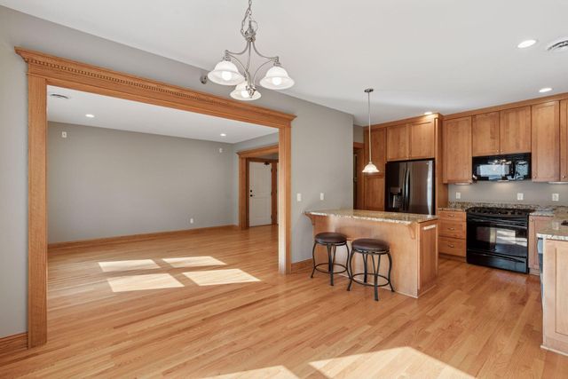 3810 W 31st Street 102, Minneapolis, MN 55416