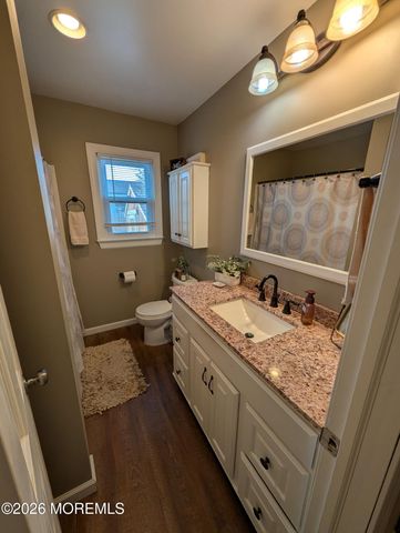 1155 Steamer Avenue, Manahawkin, NJ 08050