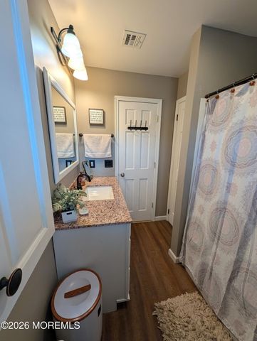 1155 Steamer Avenue, Manahawkin, NJ 08050