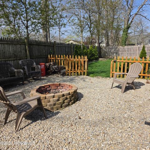 1155 Steamer Avenue, Manahawkin, NJ 08050