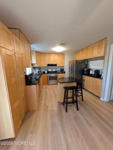 1155 Steamer Avenue, Manahawkin, NJ 08050