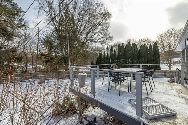 15 Trowbridge Trail, Pittsford, NY 14534