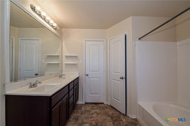 5411 Eagles Nest Drive, Killeen, TX 76549