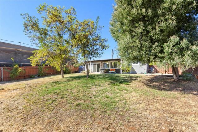 5685 Farley St, Oroville, CA 95966