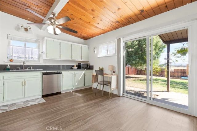 5685 Farley St, Oroville, CA 95966