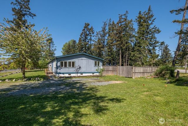 1090 Paul Avenue, Oak Harbor, WA 98277