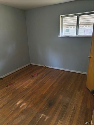953 Clearfield Drive, Ferguson, MO 63135