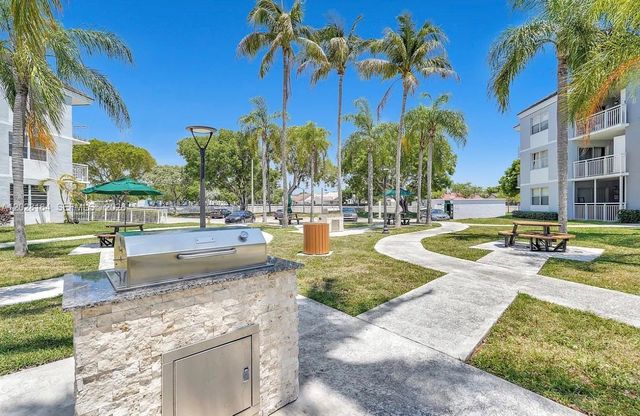 8580 SW 212th Street 303, Cutler Bay, FL 33189