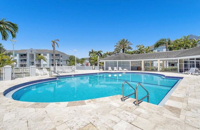 8580 SW 212th Street 303, Cutler Bay, FL 33189
