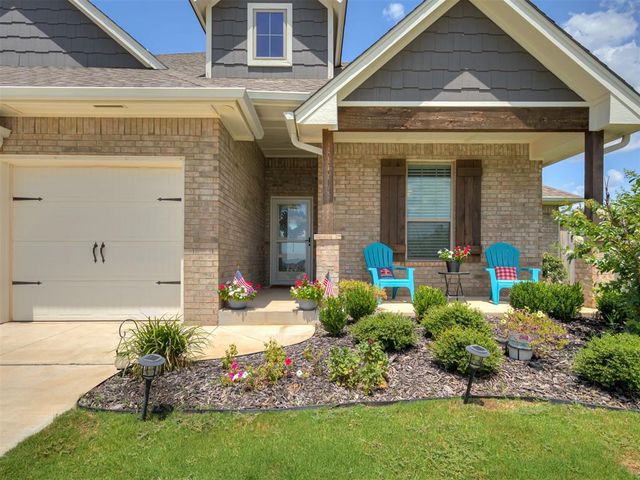 8433 Lambert Way, Edmond, OK 73034