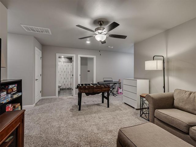 8433 Lambert Way, Edmond, OK 73034