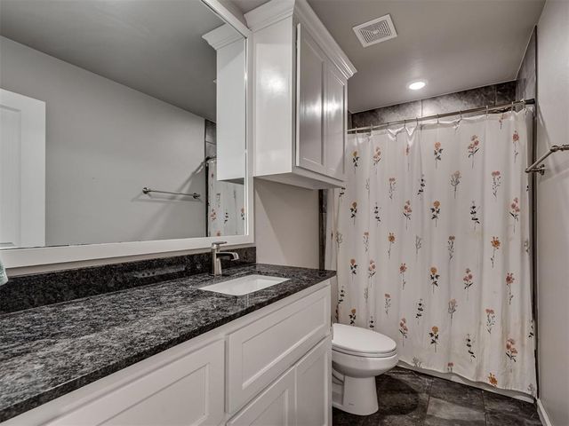 8433 Lambert Way, Edmond, OK 73034
