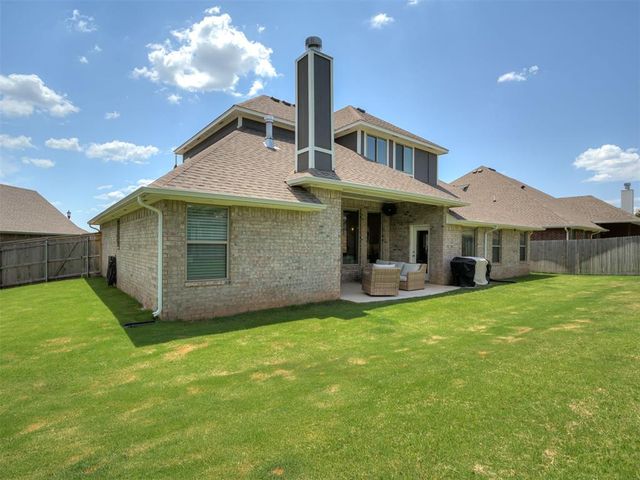 8433 Lambert Way, Edmond, OK 73034