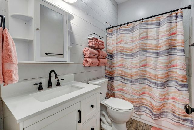 755 Highlandville Road, Highlandville, MO 65669