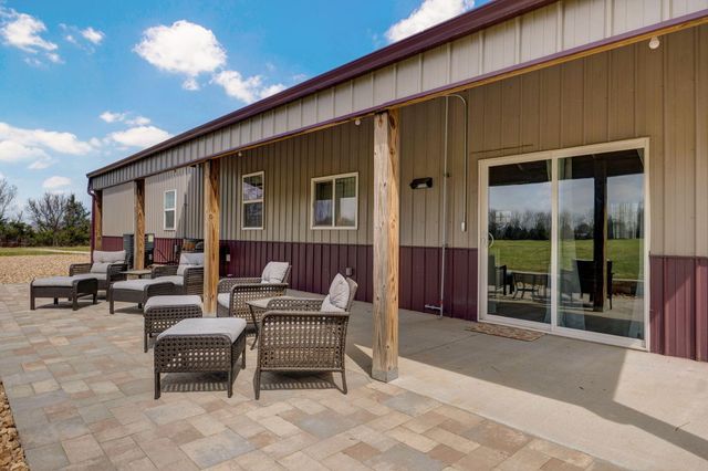 755 Highlandville Road, Highlandville, MO 65669