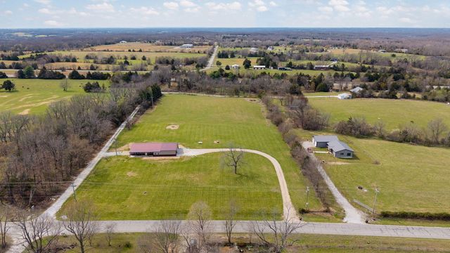 755 Highlandville Road, Highlandville, MO 65669