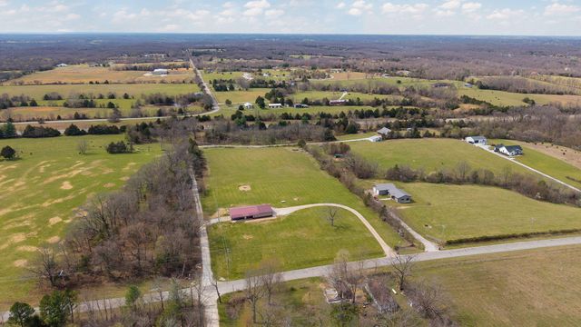 755 Highlandville Road, Highlandville, MO 65669