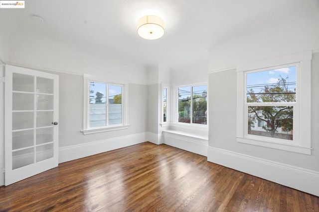 685 37th Street, Oakland, CA 94609