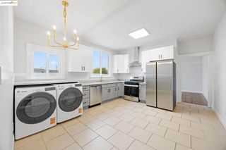 685 37th Street, Oakland, CA 94609