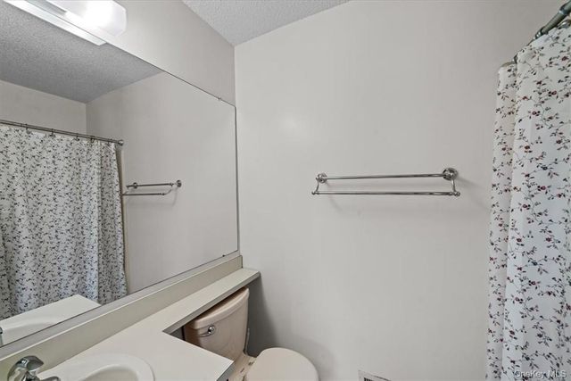 6 Cumberland Court, Peekskill, NY 10566