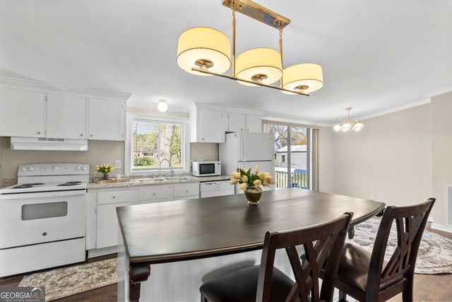 129 Walnut Street, Bonaire, GA 31005