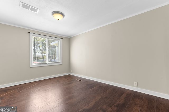 129 Walnut Street, Bonaire, GA 31005