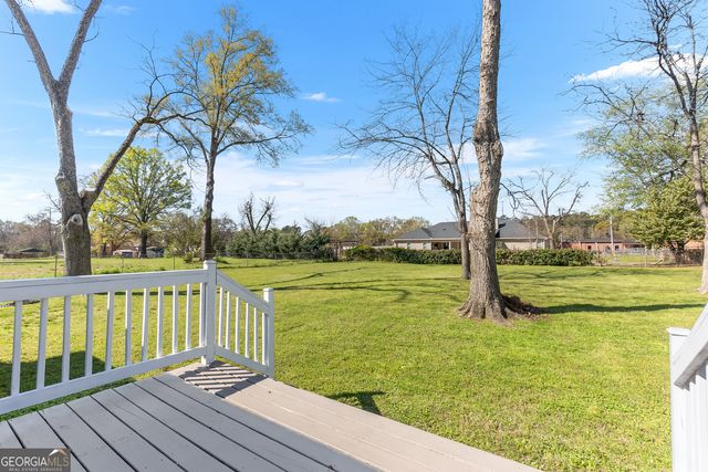 129 Walnut Street, Bonaire, GA 31005