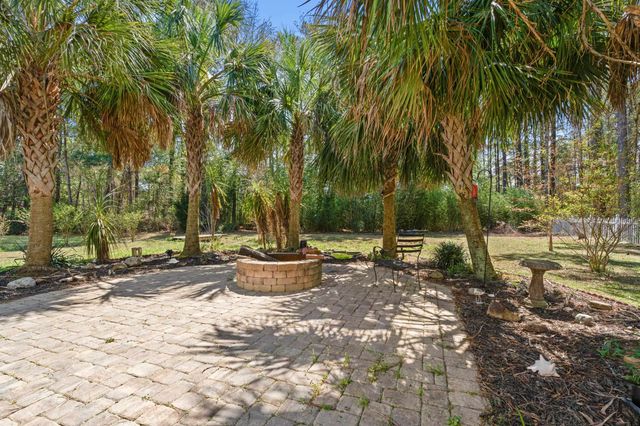 309 Meadowside Dr., Little River, SC 29566